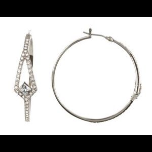 Vince Camuto Hoop Earrings🌹